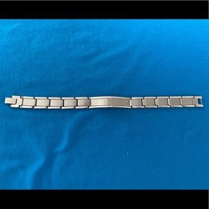 Men’s stainless steel bracelet